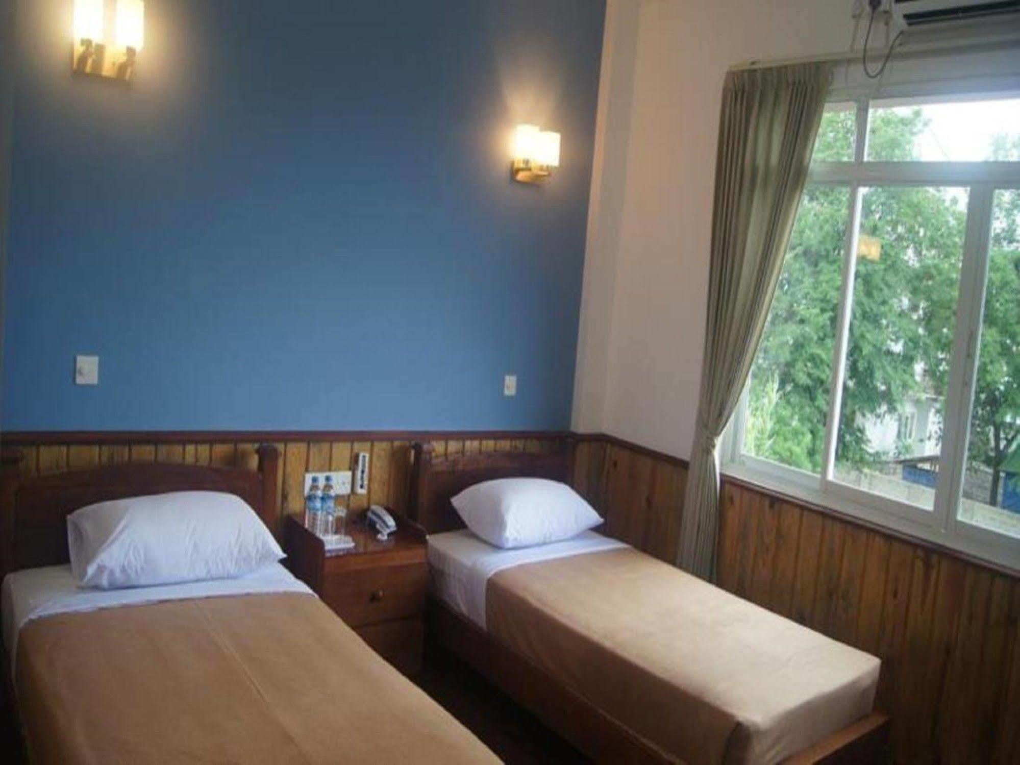 Yar Pyae Hotel Nyaung Shwe Exterior foto